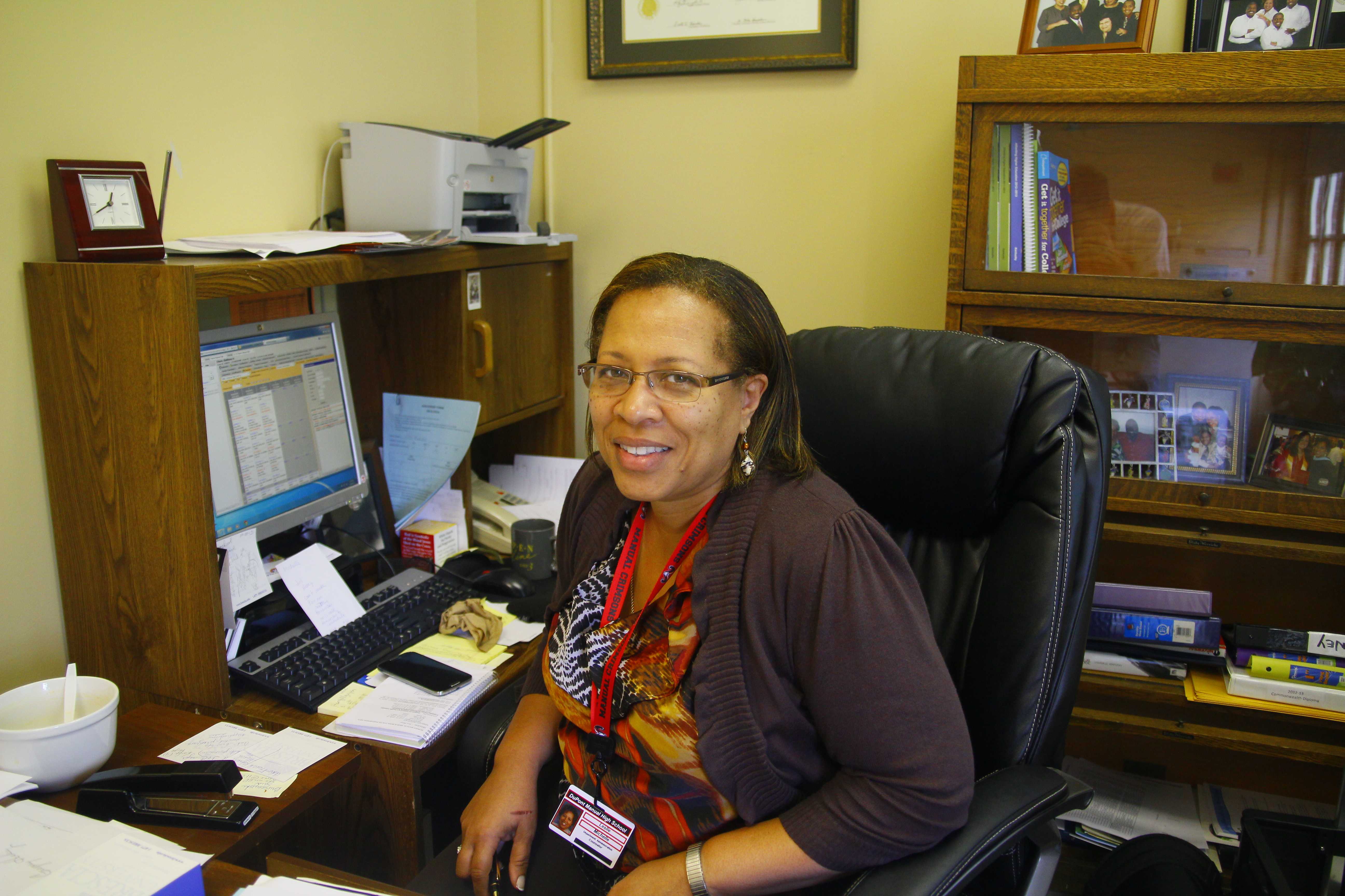 Counselor Leslie joins Manual guidance office
