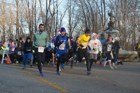 Runners beginning their race from last years 5k run. Photo Courtesy