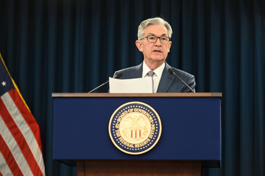 FOMC Chair Powell answers a reporters question at the March 3, 2020 press conference. Image licensed through Wikimedia Commons.