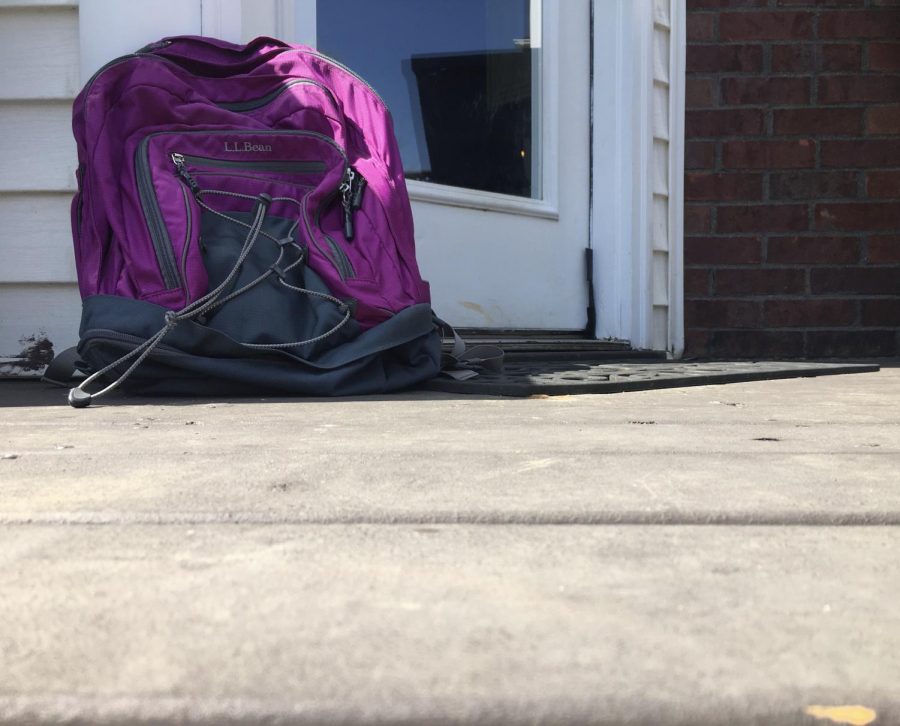 Many students have been able to drag their backpacks out of their rooms and finally use them once again upon returning to in-person school. Photo by Isabella Bonilla
