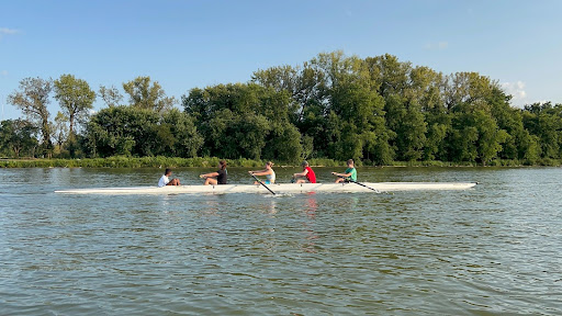 Avid rowers take part in a leisurely ride down the Ohio River. Photo by Sara Holland .