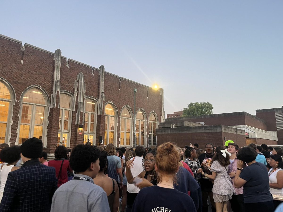 Manual's first Back to School Dance was held in the courtyard. 